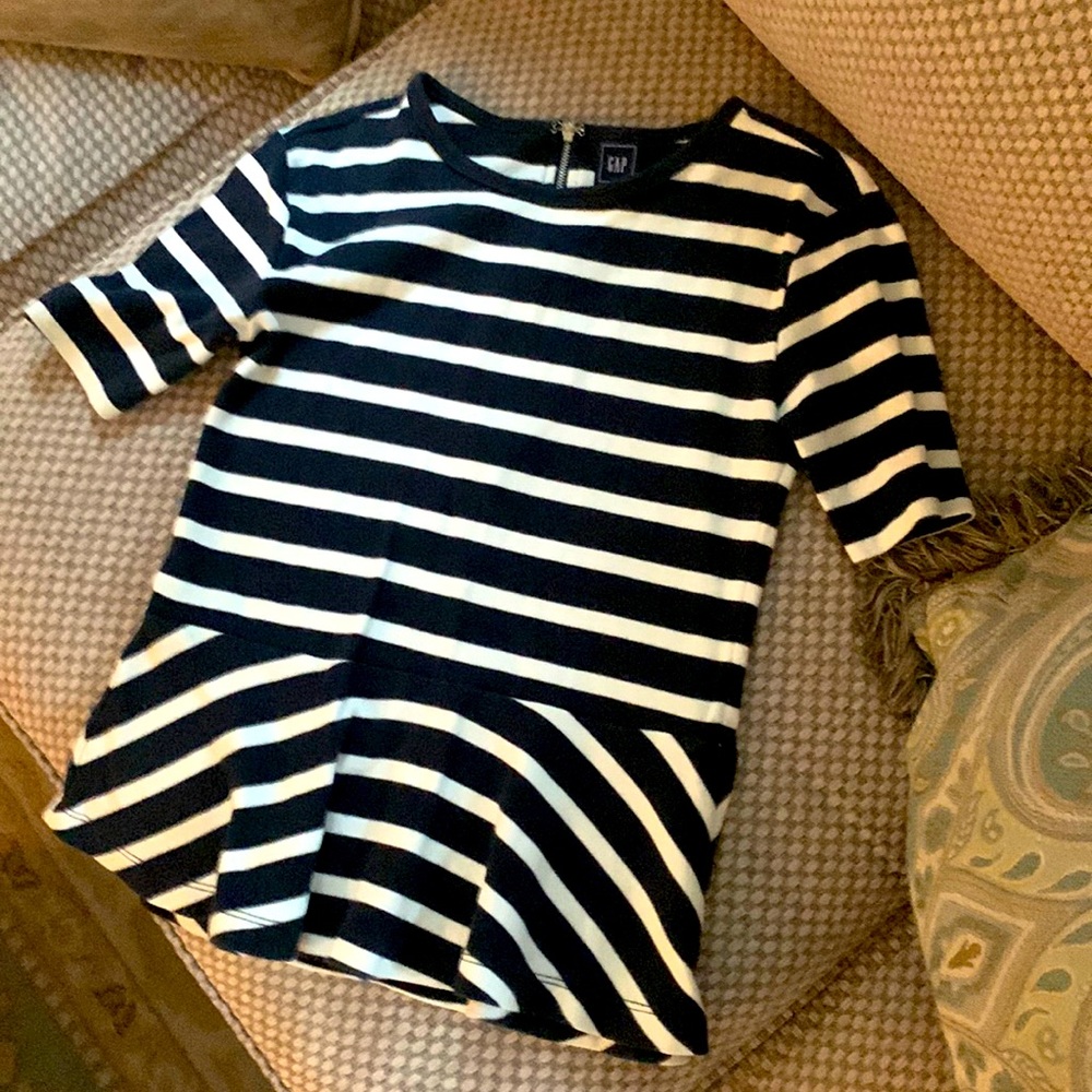 Gap peplum top